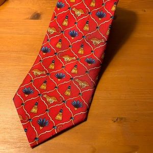 Lynn Chase vintage Silk tie. Tiger motif. Red.